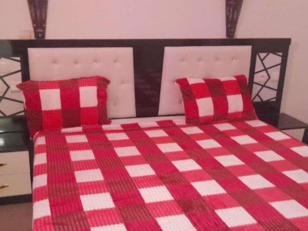 1264chambre-lit-double-ganga-lodge-senegal